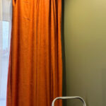 Римская штора Софтлес светло-серый с кантами Софтлес венге